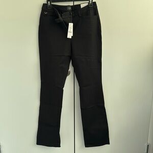 NWT White House Black Market The Slim Boot size 6L, black